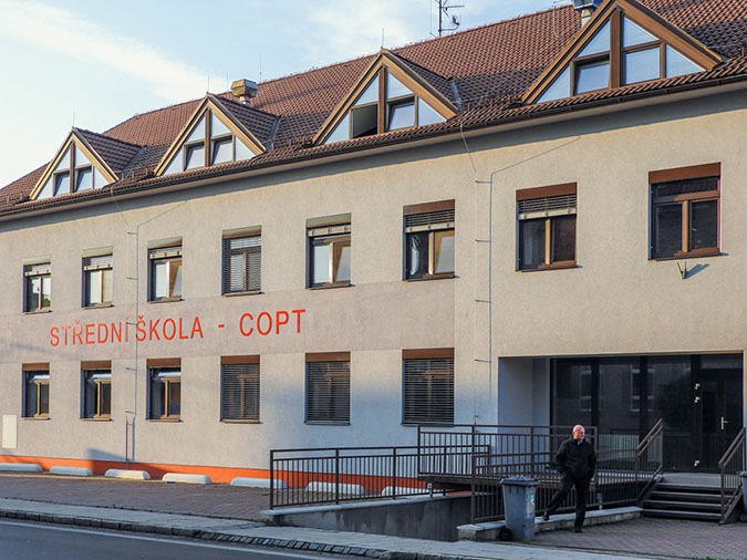 Školy