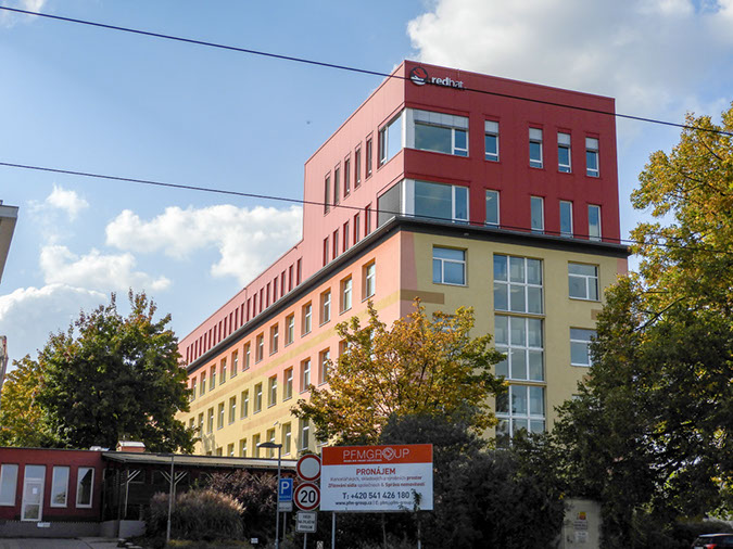 Komerční objekty